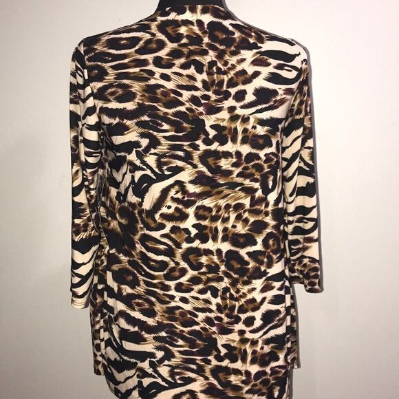 𝅺nwt Women’s Cheetah Print Open Front Blouse - Picture 3 of 3
